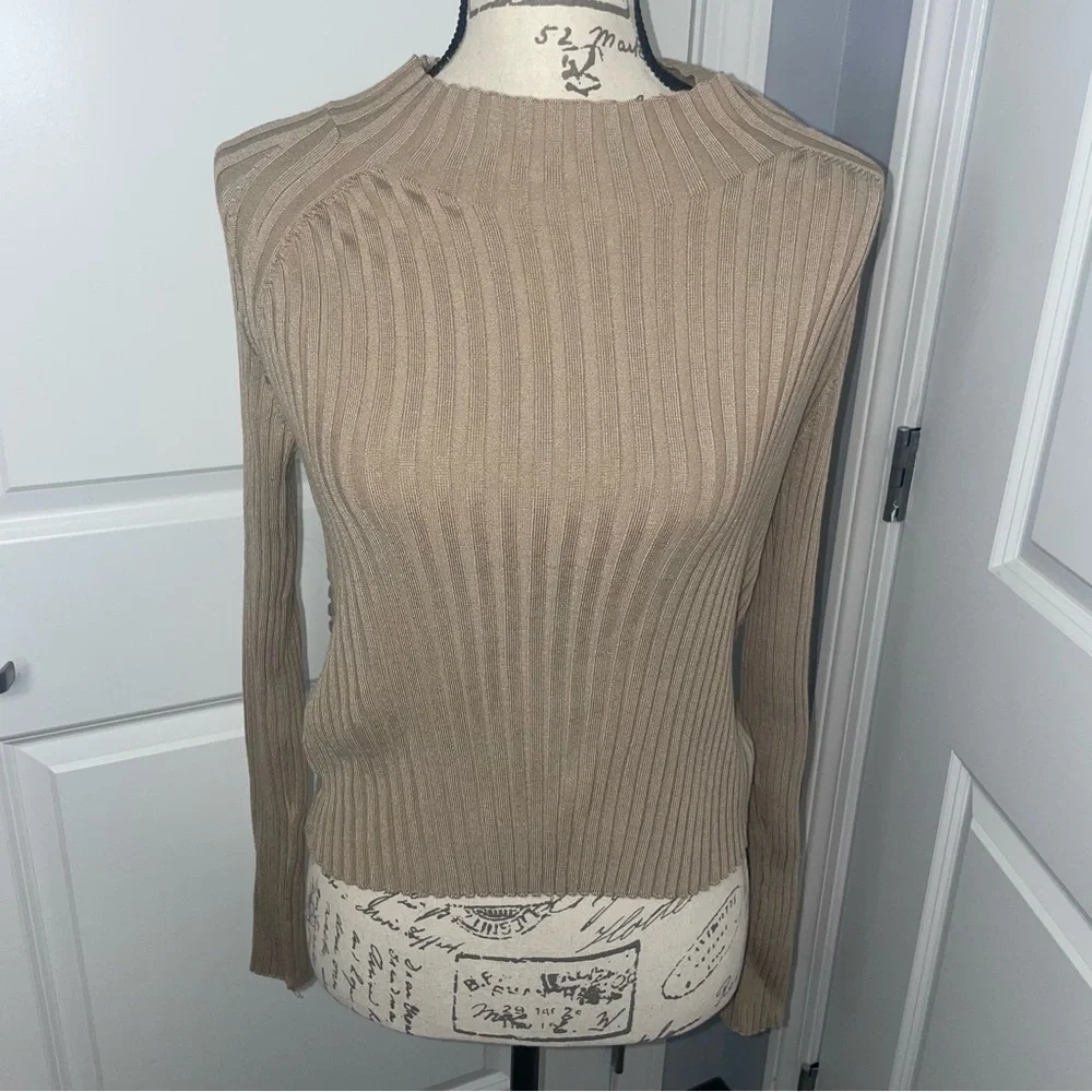 Lush Ribbed Sweater - Picture 1 of 4